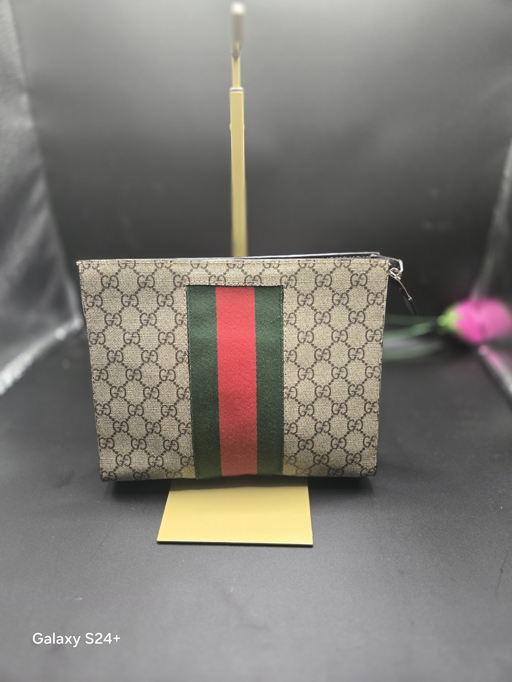 Authentic Gucci GG Supreme Web Zip Pouch Clutch
